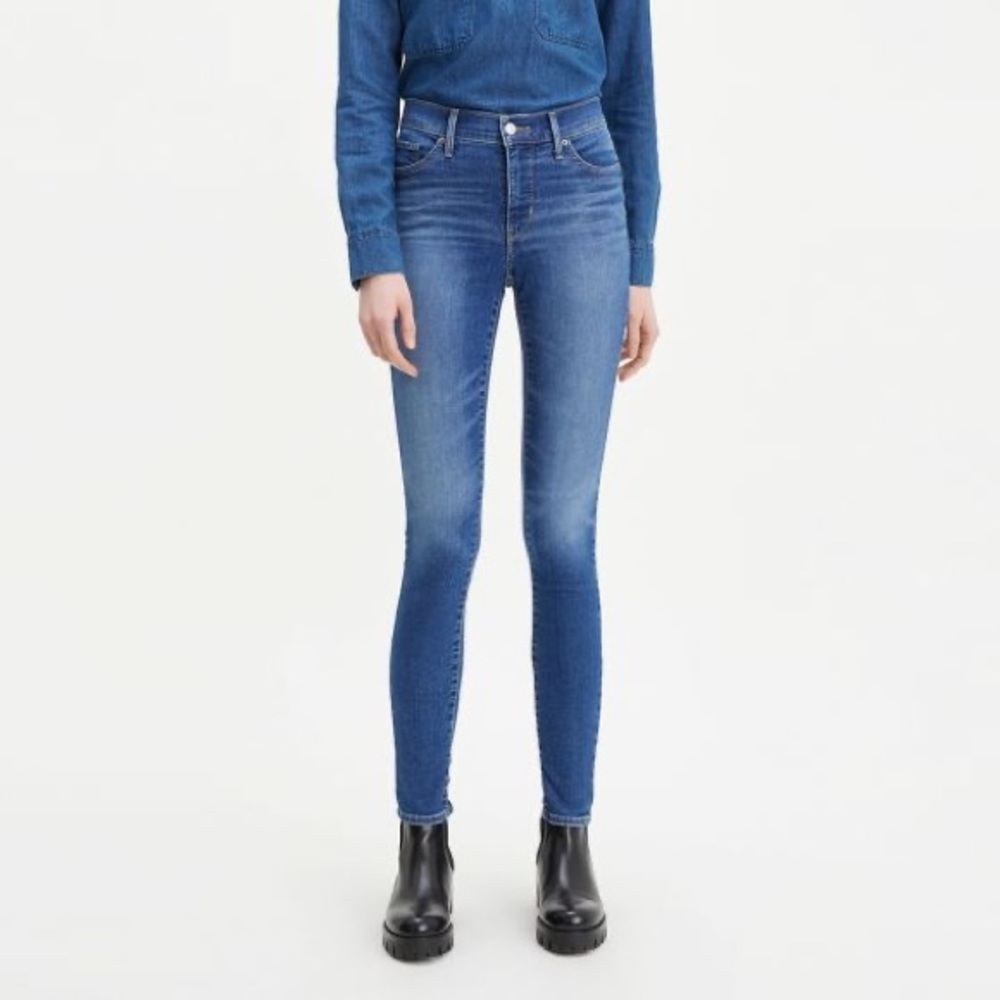 310 Levis super skinny